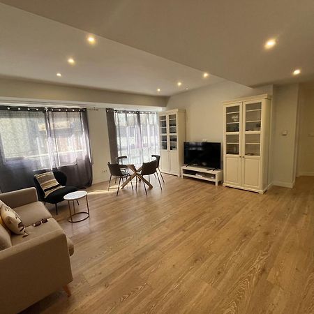Progreso 3 Hab Con Parking Apartman Vigo Kültér fotó